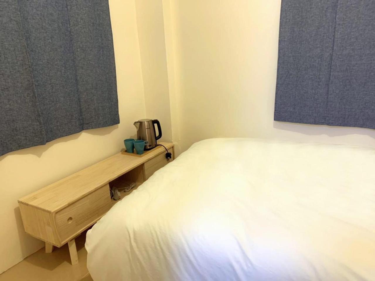 The Cove Hostel - Tong Fuk Octopus Hongkong Buitenkant foto
